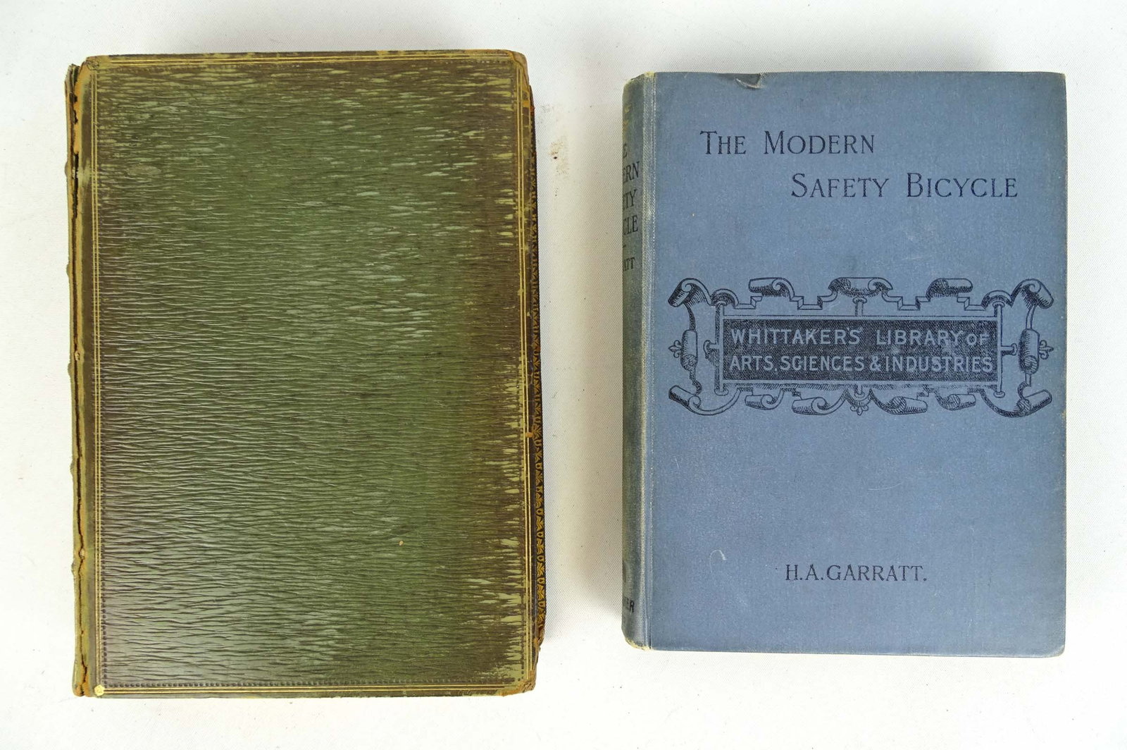Antique Cycling Literature (1 of 16)