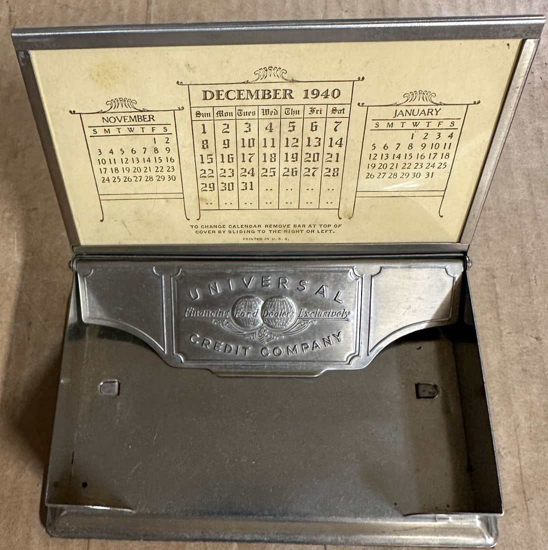 Ford Desk Lot - 3