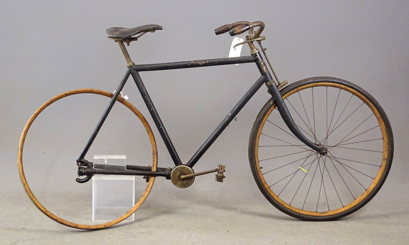 Columbia Chainless Pneumatic Safety Bicycle: Columbia Chainless Pneumatic Safety bicycle. Needs rear rim. Barn fresh condition. 22" frame.