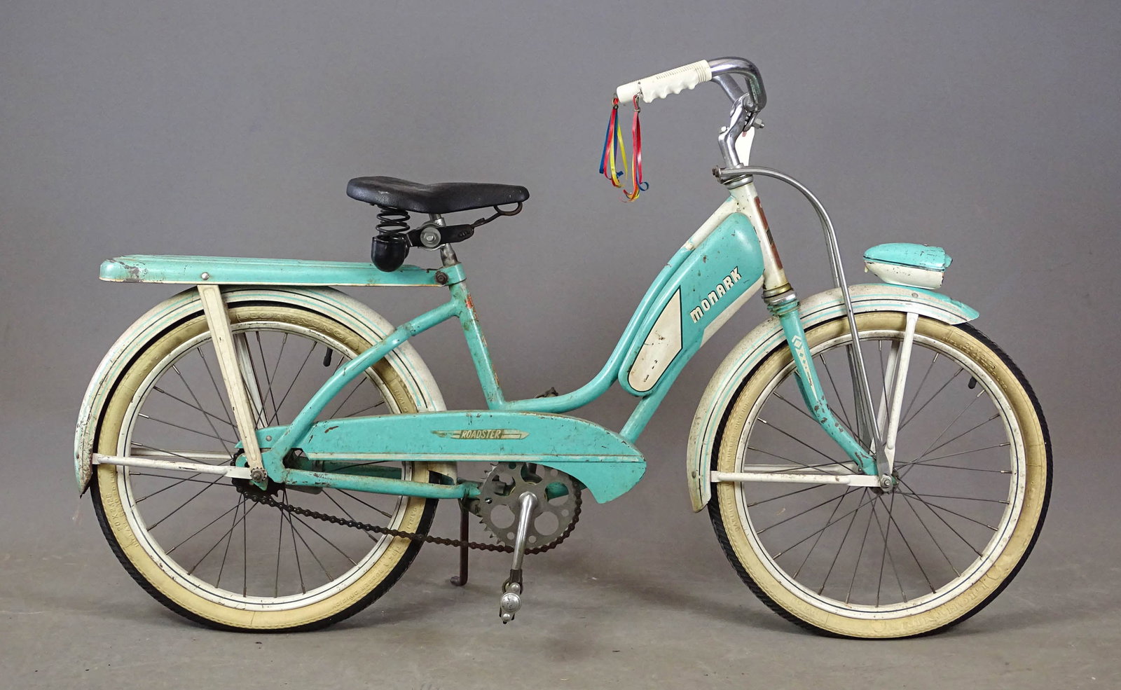 Monark Child's Balloon Bicycle (1 of 10)