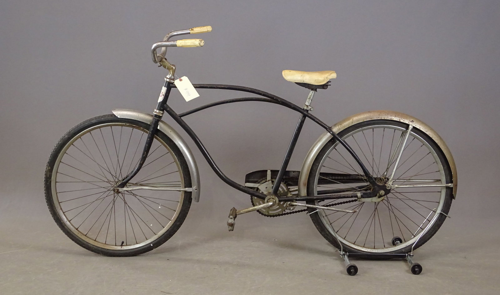 1960's Pierce Arrow Bicycle - 10