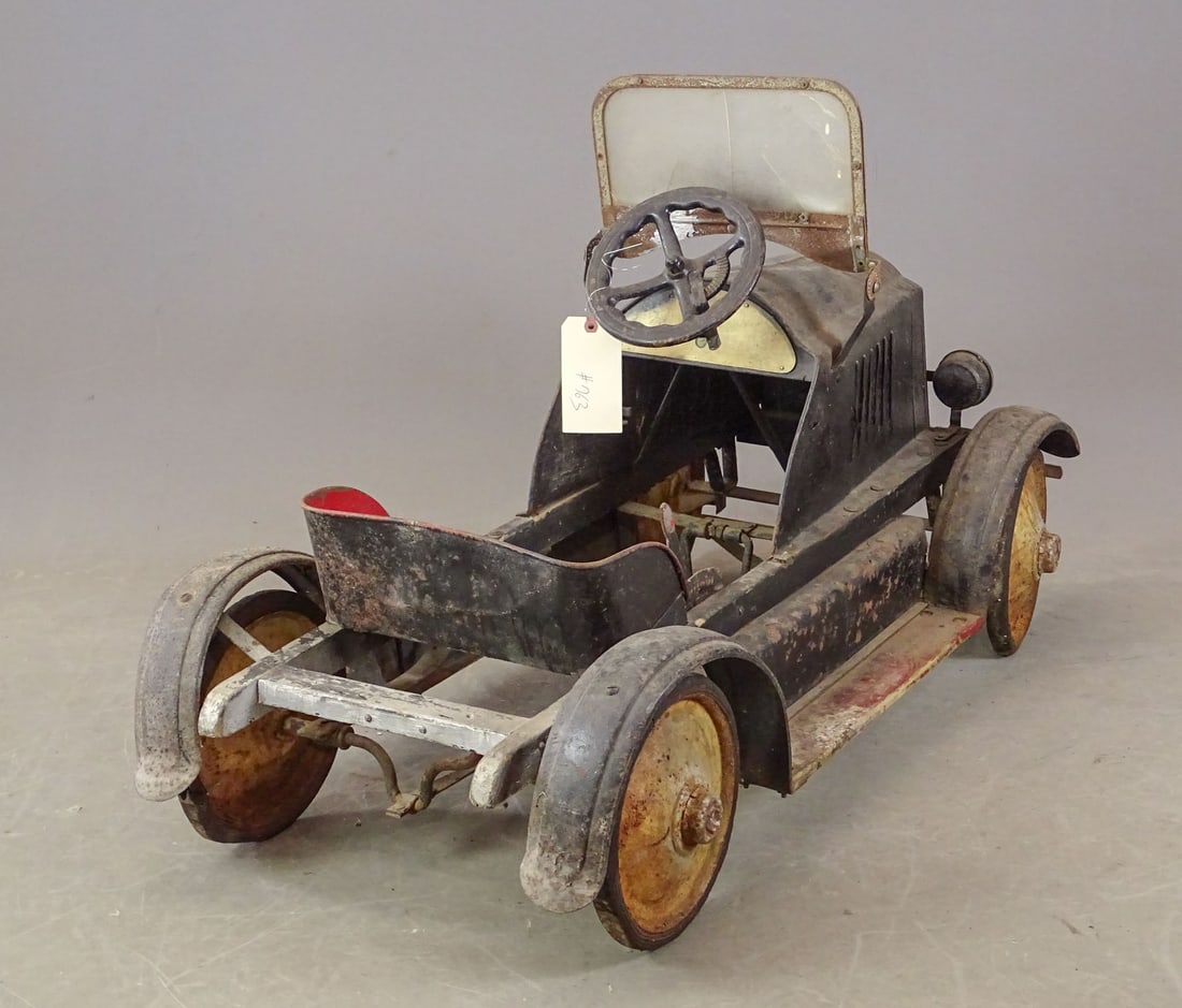 Early Pedal Car - 4