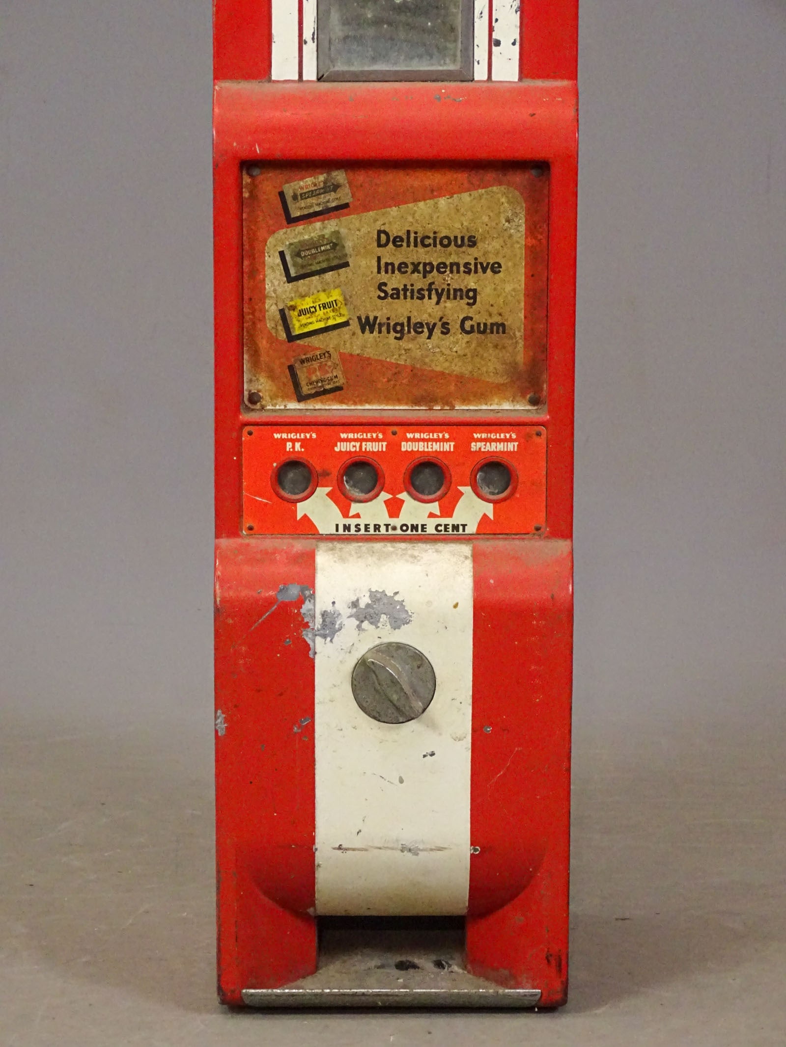 Vintage Wrigleys Gum Machine - 2