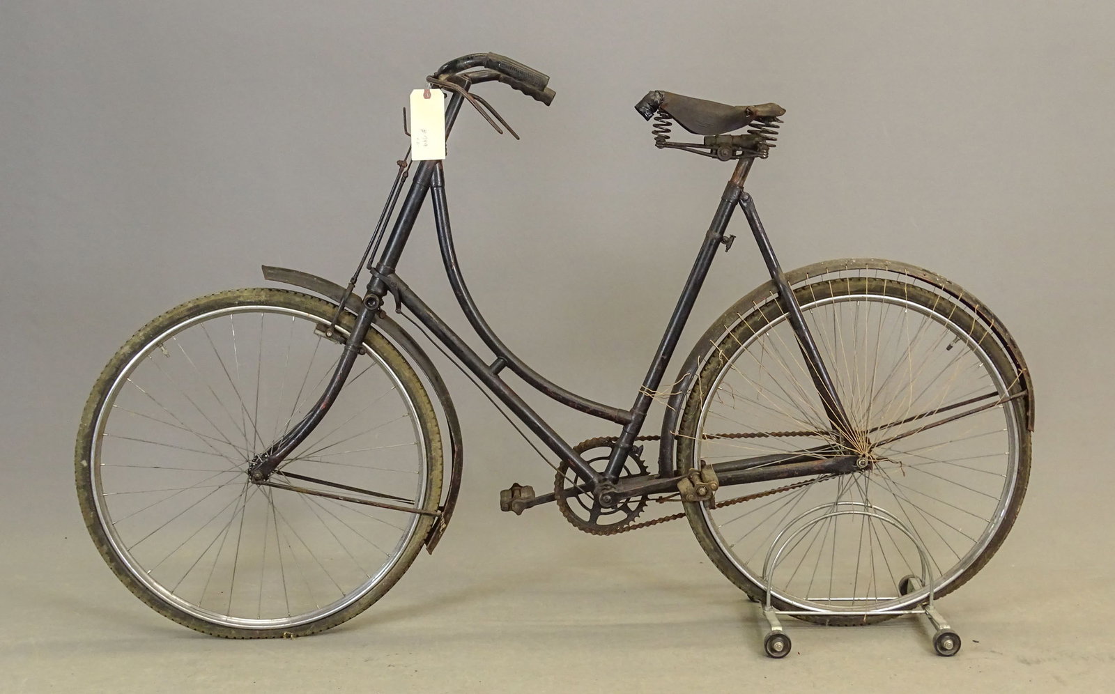 Bicycle Lot - 9
