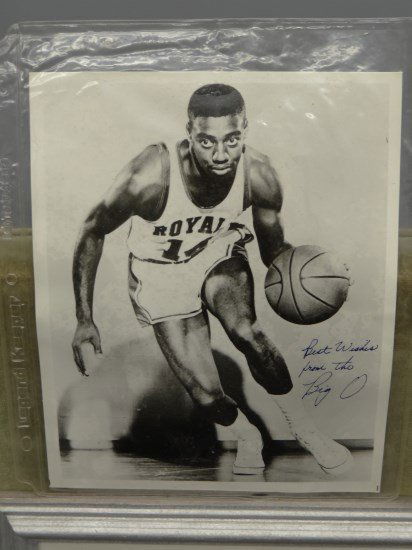 Baseball Autograph Lot: Lot misc. baseball autographs including Johnny Podres, Gil Hodges, Monte Irvin, 1947 World Series ticket, Ernie Banks, Joe Black, Roy White, Willie Stargell, Big O" (basketball), John Mackey, Harlem M