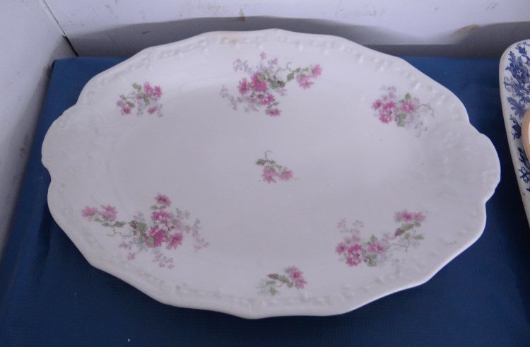 Misc. Table Lot: Misc. table lot porcelains including set of 12 Cauldon plates, KPM teapot and tray, covered tureens, as found porcelain lamp with shade, figurines etc. Over 50 pieces.