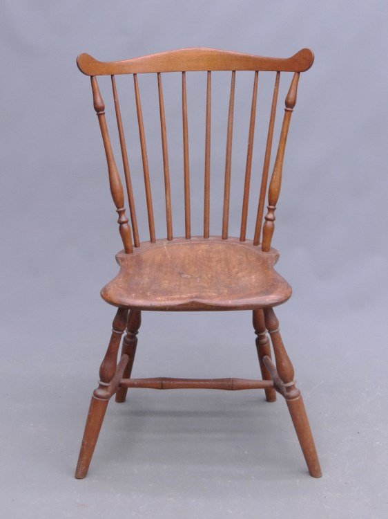 18th c. Windsor Chair: 18th c. eight spindle Windsor chair, probably Vt., 17 1/2" seat Ht., 35 1/2" overall Ht.