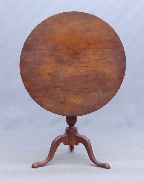 18th c. Tea Table: 18th c. bird cage tea table. Top 31" diameter, 28 3/4" Ht.