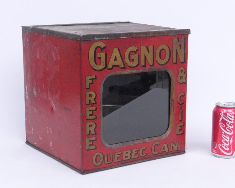 Canadian Bread Box: Vintage bread box Gagnon Frere..Quebec. 11 1/4" x 11 1/2" x 11 3/4"."