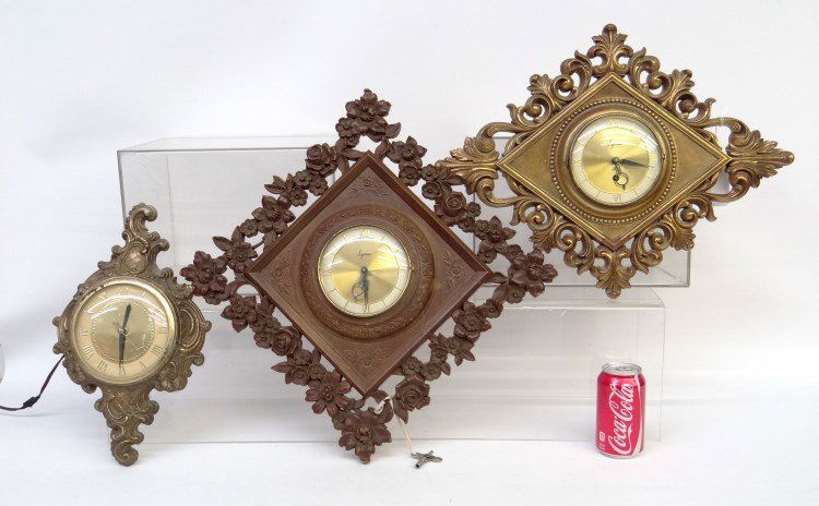 Clock Lot: Lot of three Mid Century style wall clocks including two Syroco and United.