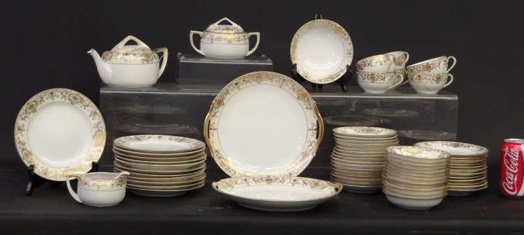 Noritake China: Lot over 50 pcs. Noritake dinner china. Imperfections.