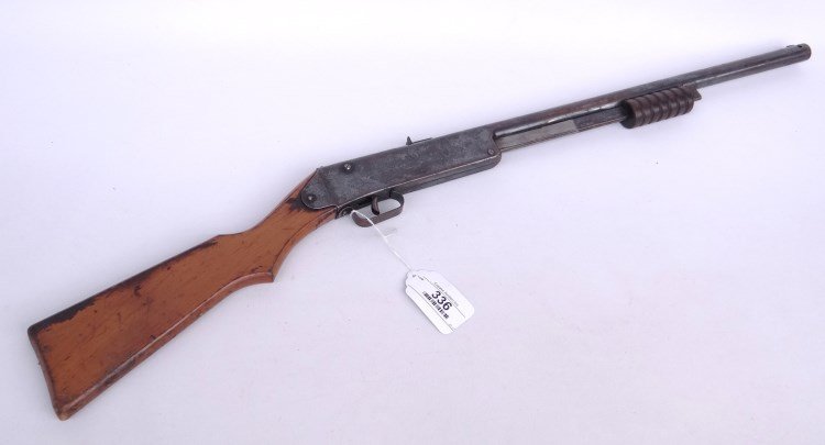 Daisy Buck Jones BB Gun: Daisy Buck Jones BB gun (with compass on stock). 36" length.