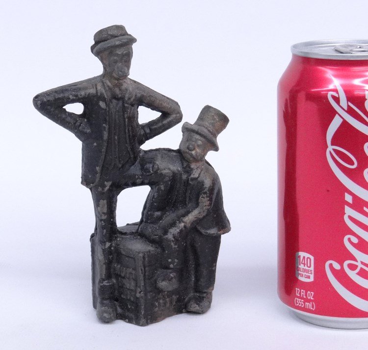 Mutt And Jeff Bank: Mutt And Jeff bank. 5 1/2" Ht.