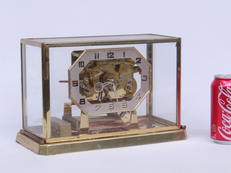German Mantle Clock: Modern design "Style King" German glass case mantle clock "Cuckoo Clock MFG. Co. Inc. #194118 PL 12CM. 11 2/" x 5 1/2" x 7 1/2".
