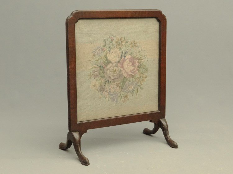 Needlepoint Screen: C. 1940's needlepoint screen. 23" W, 31" Ht., feet repaired.
