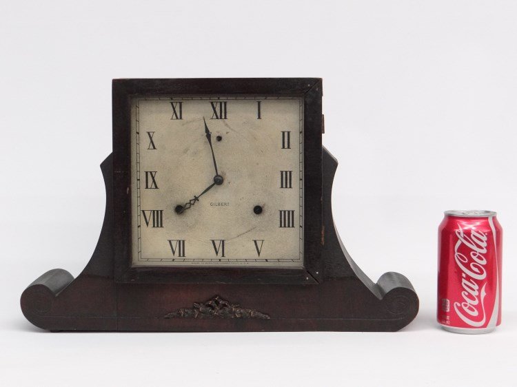 Vintage Gilbert Clock: Vintage Gilbert mantle clock. 16" W, 10 1/2" Ht.