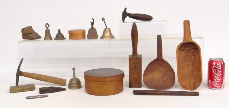 Misc. Lot: Misc. lot including pantry boxes, woodenware, shaving kit etc.