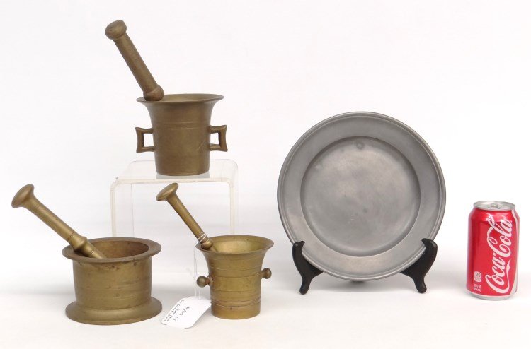Mortar & Pestle Lot: Lot of (3) early brass mortar and pestles (3 1/2" to 3" Ht.), along with early pewter plate hallmarked underside "Beindorf" (9" D.).