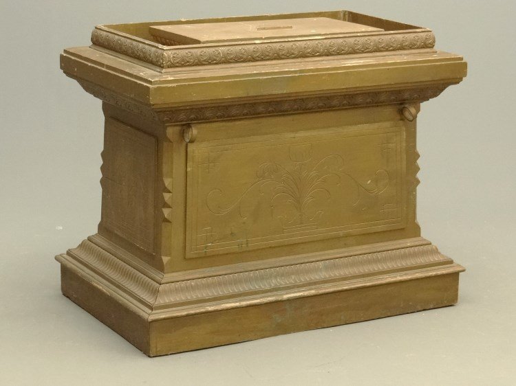 Masonic Table: Masonic table. 23" x 35" x 32" Ht. Provenance Colgate Mansion (Paul Leka Estate).