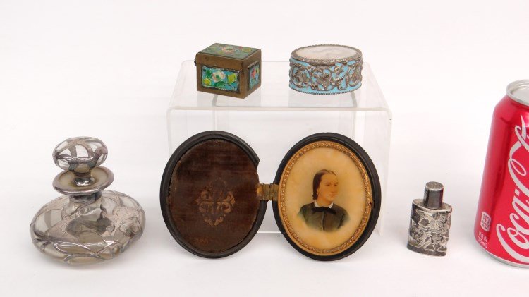 Misc. Lot: Misc. lot including silver overlay bottle with stopper, enameled Chinese pill box, silver overlay perfume, snuff box, oval portrait in gutta percha case.