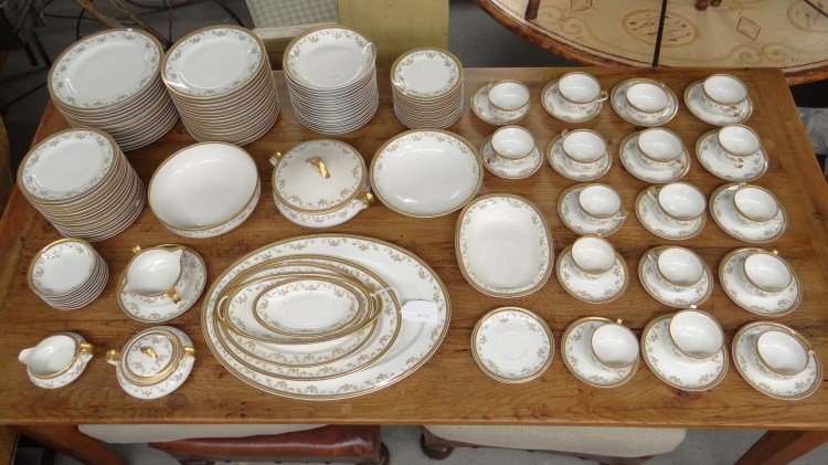Haviland Limoges "The Valmont" Dinner Service: Haviland Limoges "The Valmont" dinner service. Includes (14) 10" plates, (17) 8 1/2" plates, (16) 7 1/2" plates, (17) bowls, (3) serving dishes, cream, sugar, gravy, (3) platters, (8) berry bowls, (3)