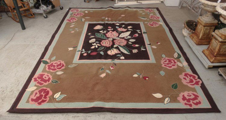 Edward Fields Rug: Large Edward Fields floral rug. 11' 5"x 15' 5".