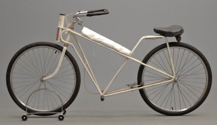 Aero Cycle Sail Bicycle: Aerocycle, sail bicycle manufactured by Patterson Engineering Co.. Missing mast, retains sail. Good condition.