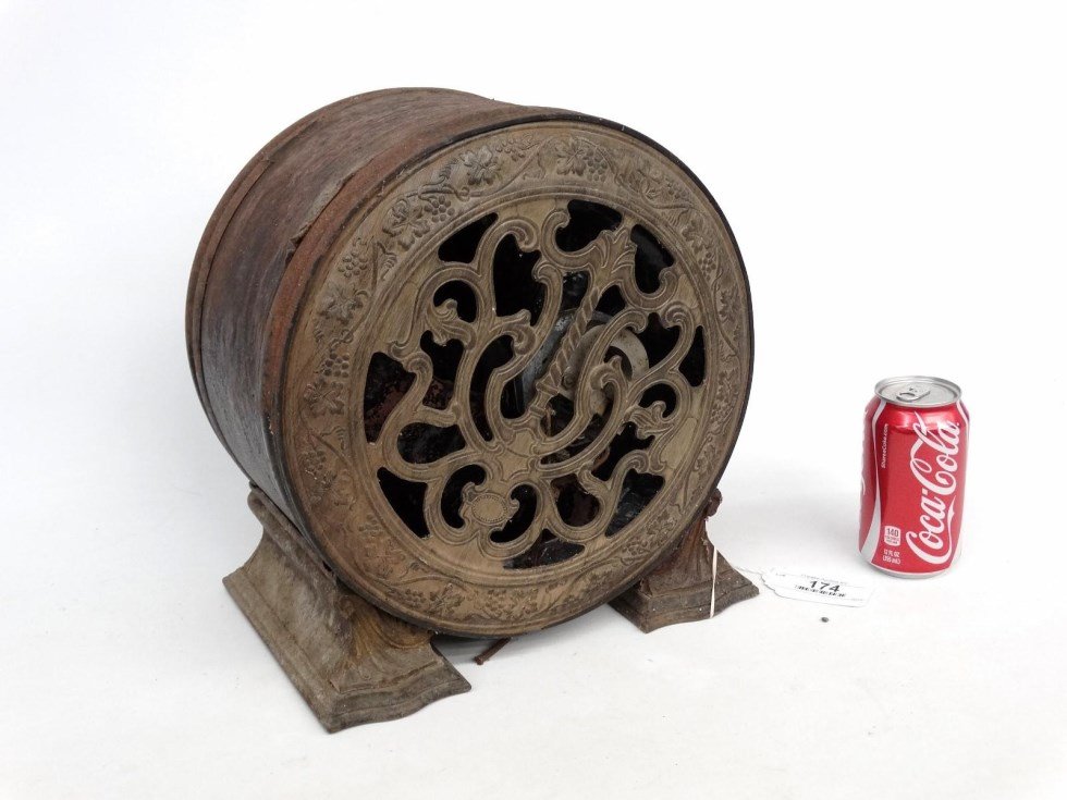 Early Speaker: C. 1900's speaker. 11" x 8" x 12 1/2" Ht.