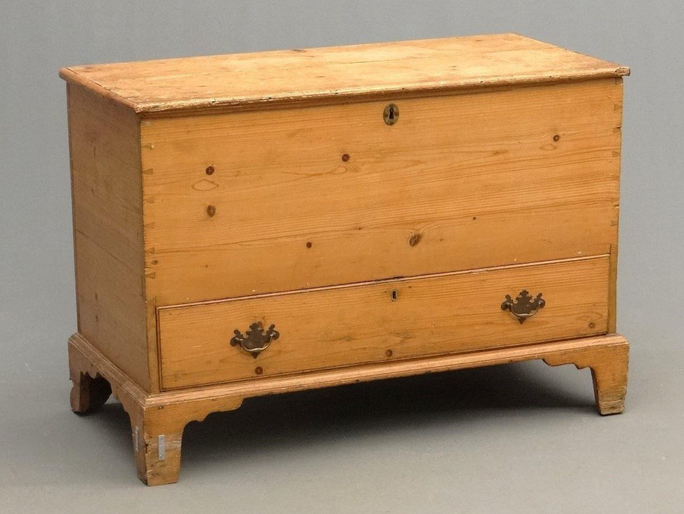 19th c. Scrubbed Pine Blanket Chest (1 of 10)
