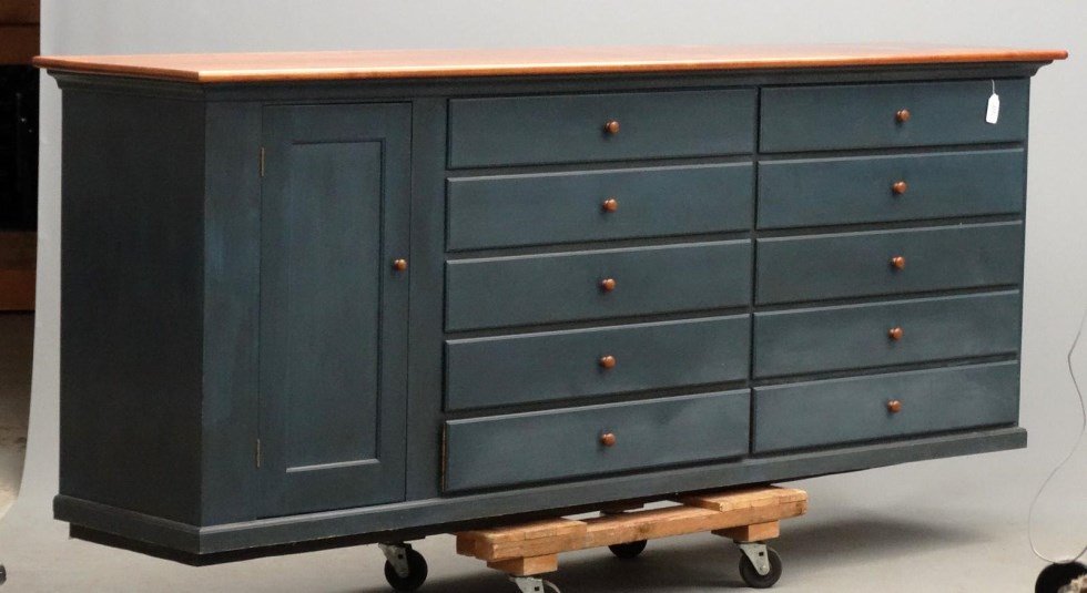 Shaker Style Tailor Counter (1 of 9)