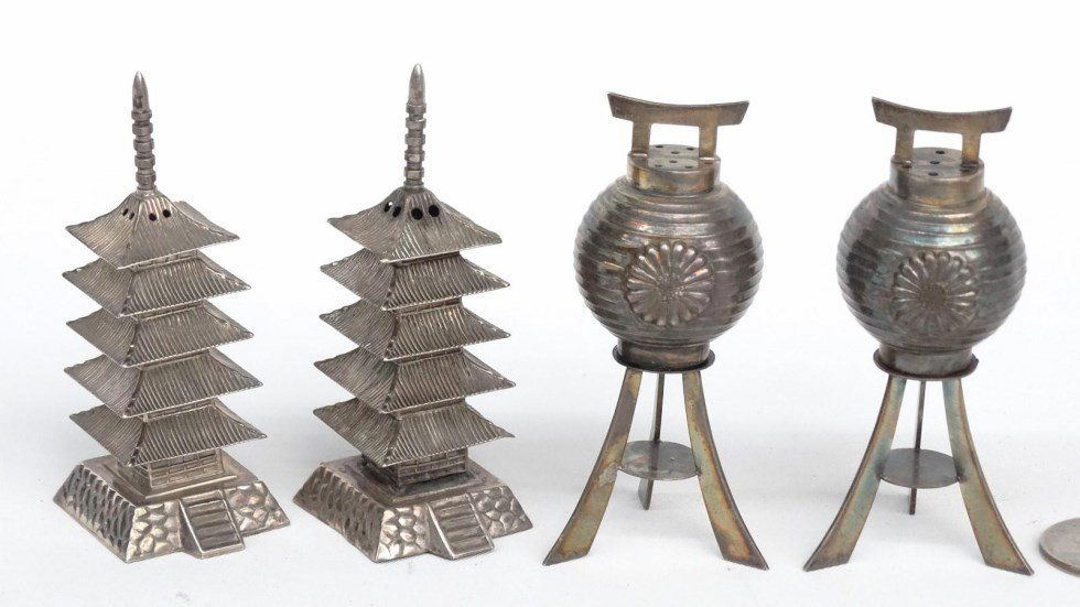 Sterling Silver Figural Salt & Pepper Holders (1 of 6)