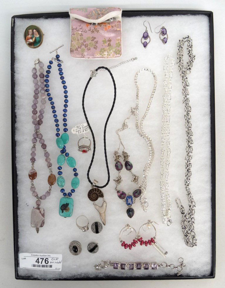 Misc. Jewelry Lot (1 of 10)