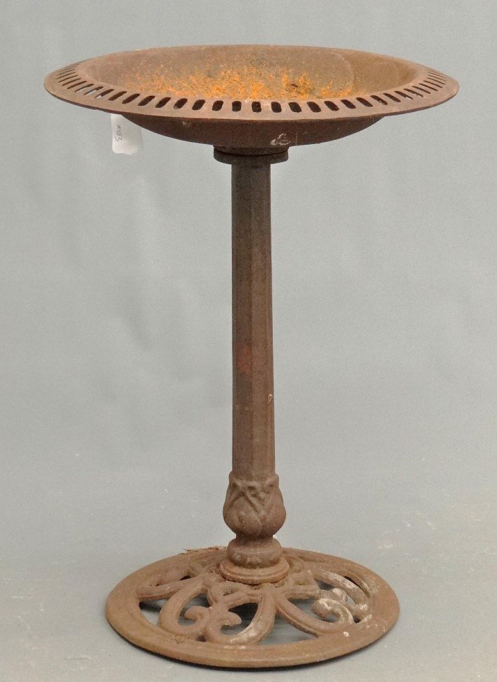 Cast Iron Birdbath (1 of 4)