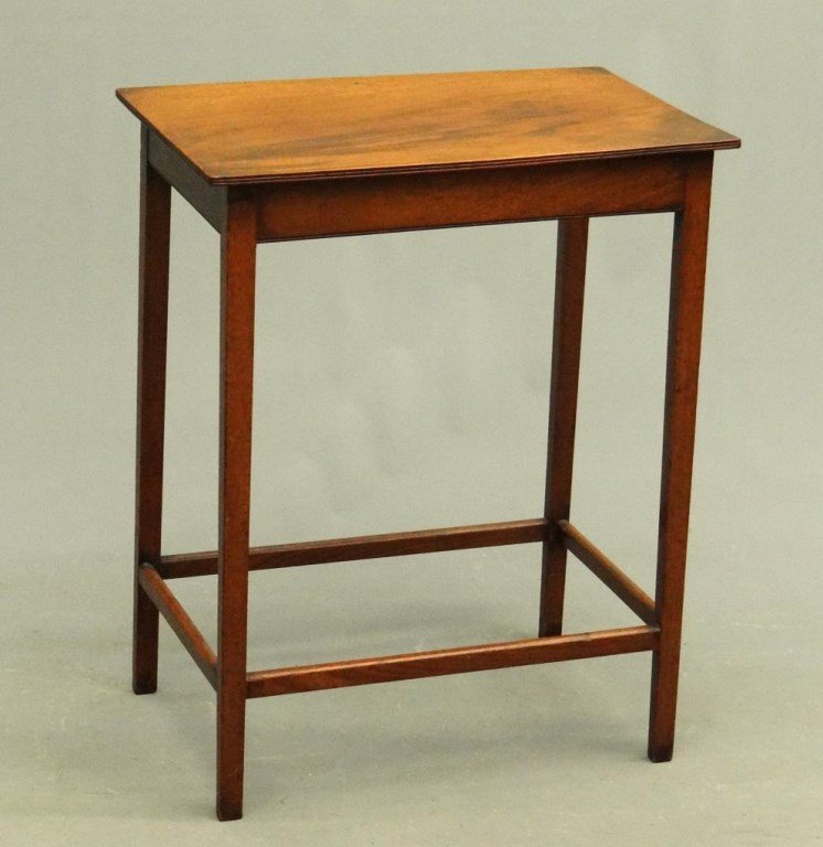 Mahogany Table (1 of 4)