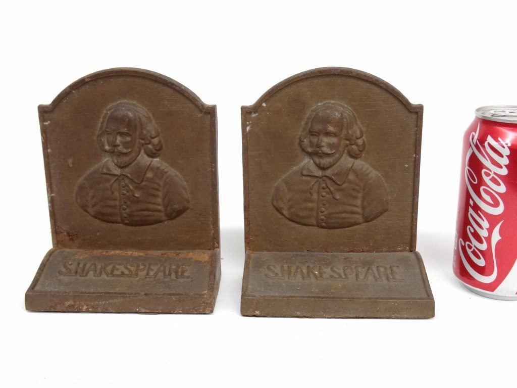 Shakespeare Bookends (1 of 3)