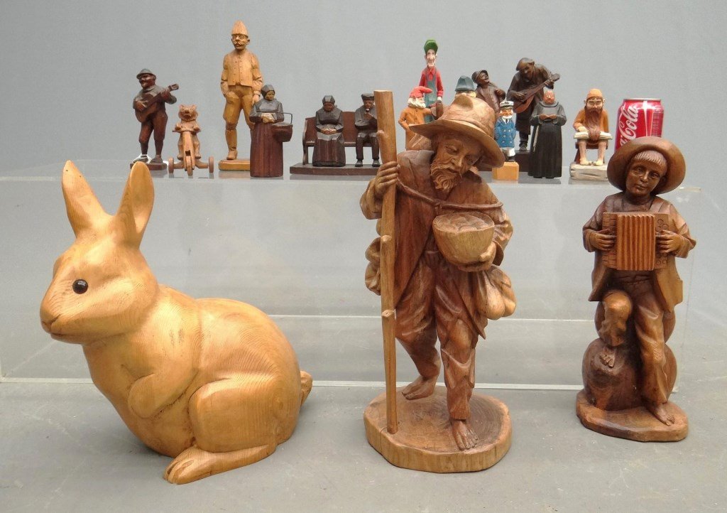 Carvings Lot (1 of 9)