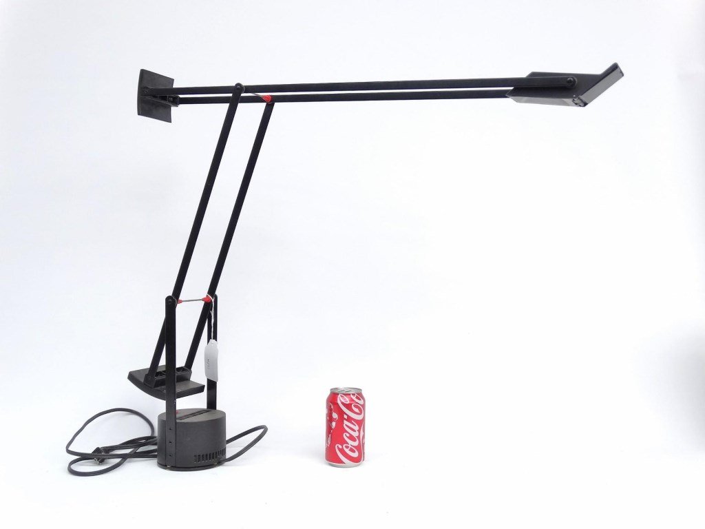 Artemide "Tizio" Lamp: Artemide "Tizio" lamp. 32 1/2" Ht.