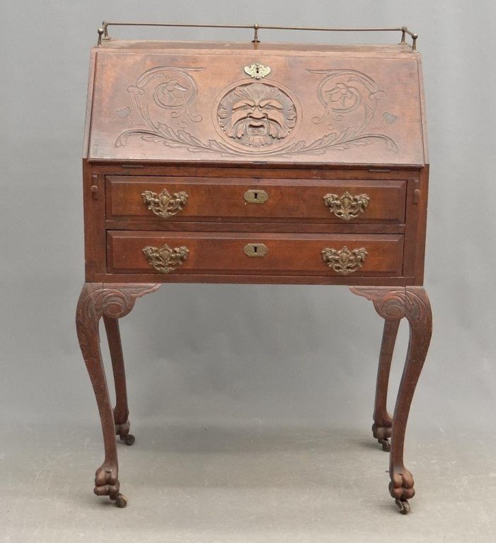19th c. Victorian Oak Carved Desk (1 of 10)