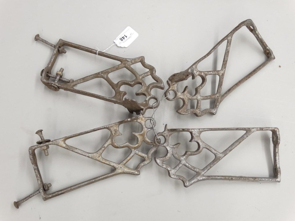 Cast Iron Elements (1 of 3)