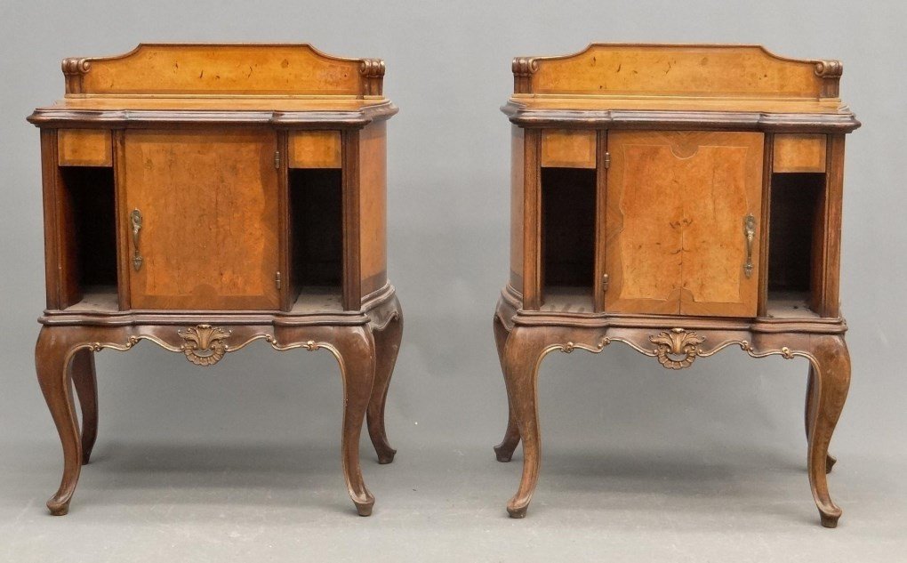 Pair Night Stands (1 of 8)