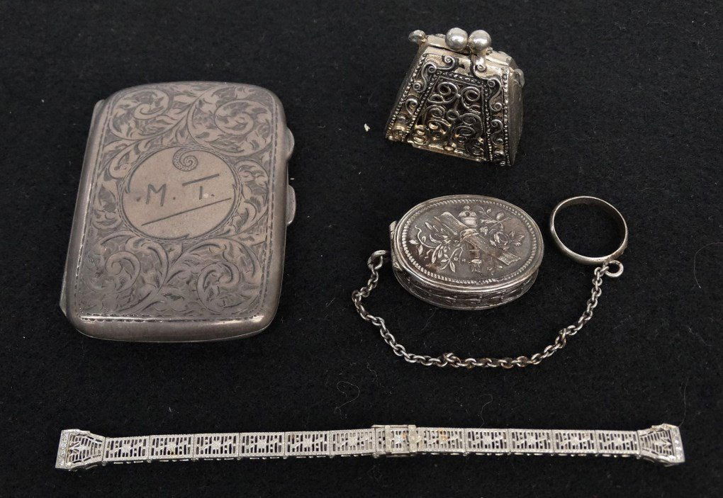 Misc. Silver Lot (1 of 9)