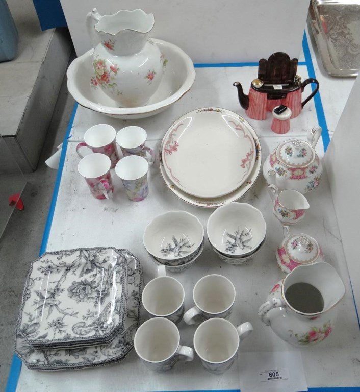 Misc. China Lot (1 of 10)