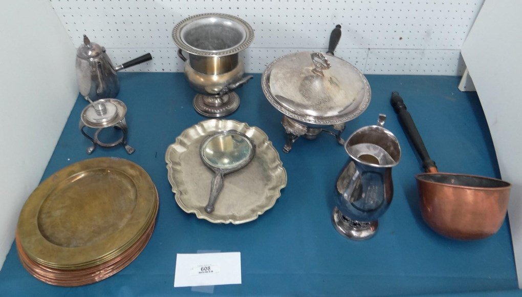 Metalware Lot (1 of 8)