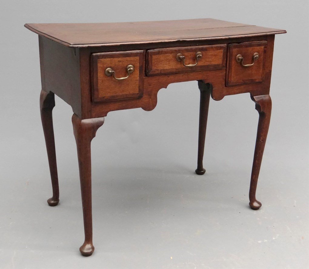 18th c. English Dressing Table (1 of 7)