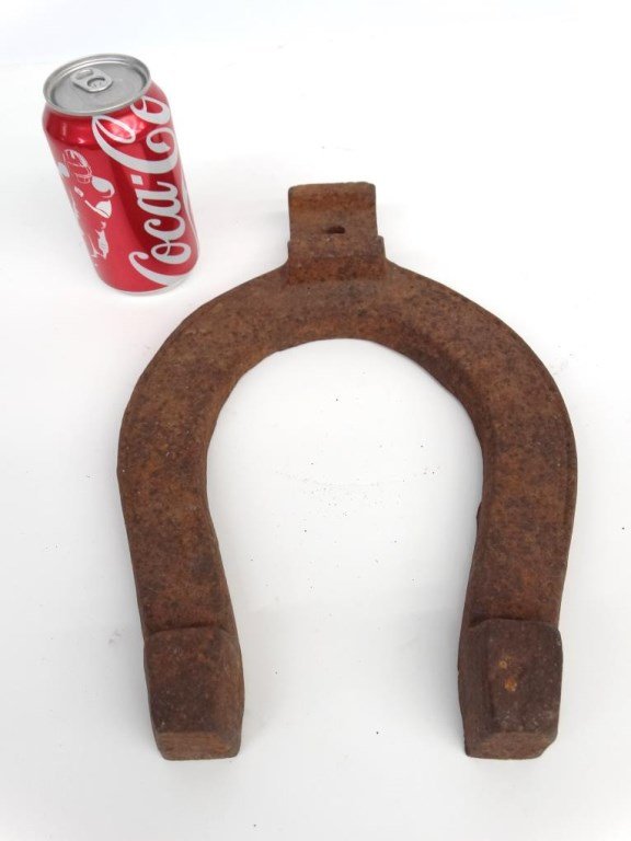 Horseshoe Windmill Weight (1 of 2)