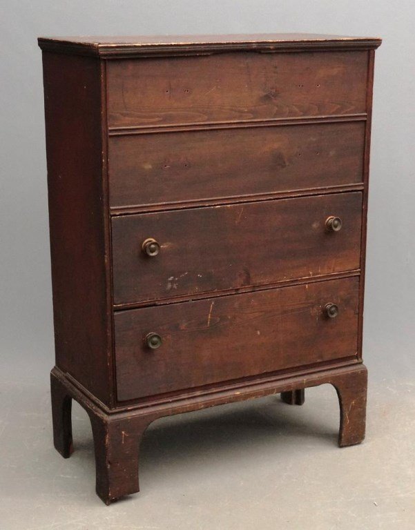 18th c. Queen Anne Blanket Chest (1 of 10)