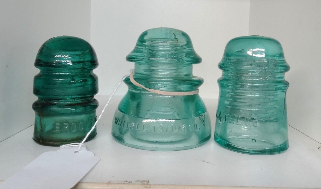 Insulators (1 of 4)