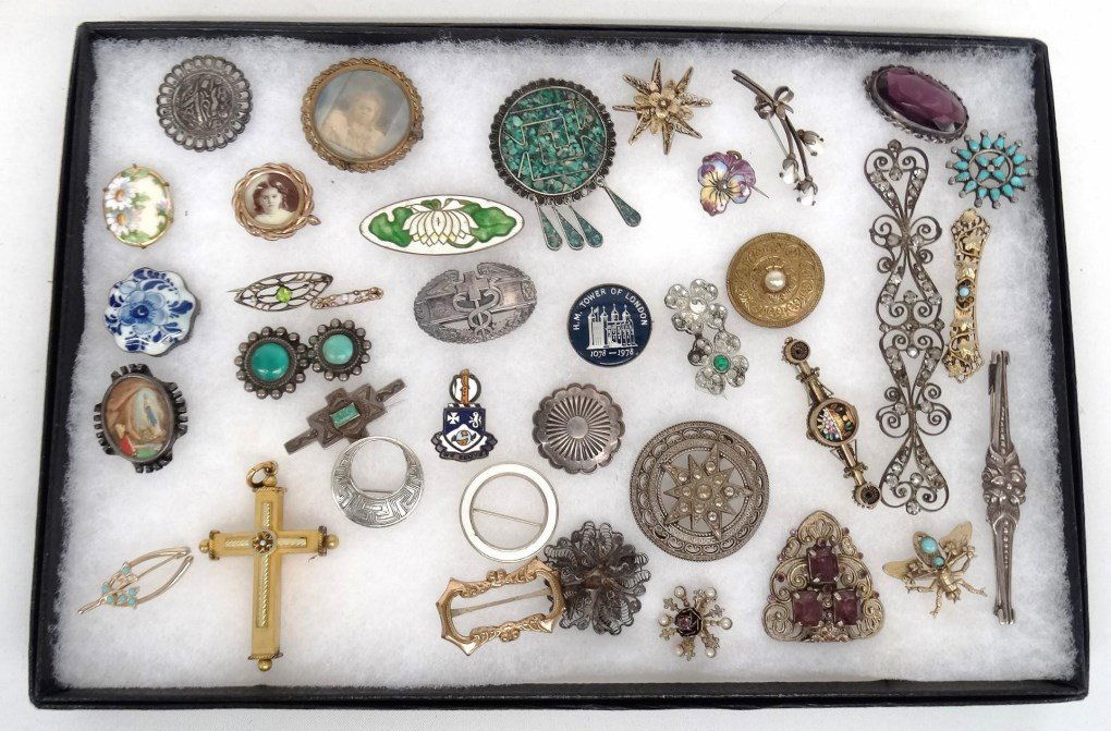 Jewelry Lot (1 of 10)