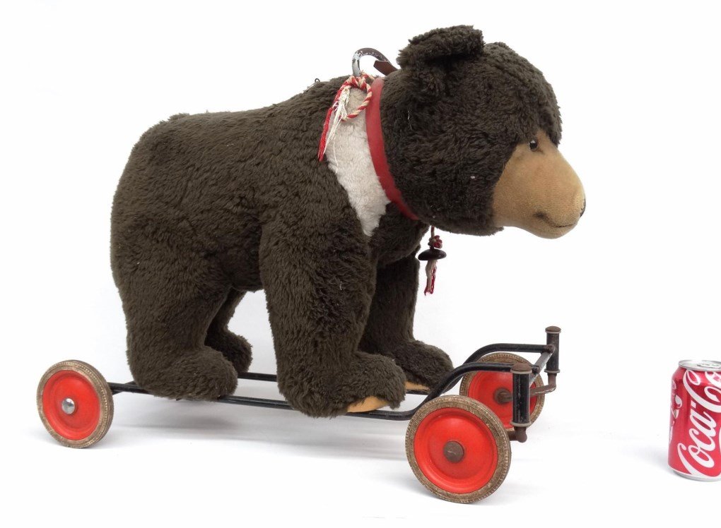 Bear Riding Toy (1 of 6)