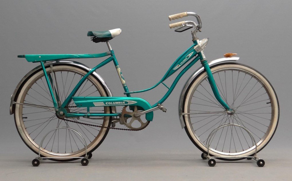 1950's Columbia Deluxe Middleweight (1 of 10)